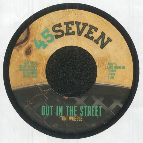 Toni Wobble - Out In The Street